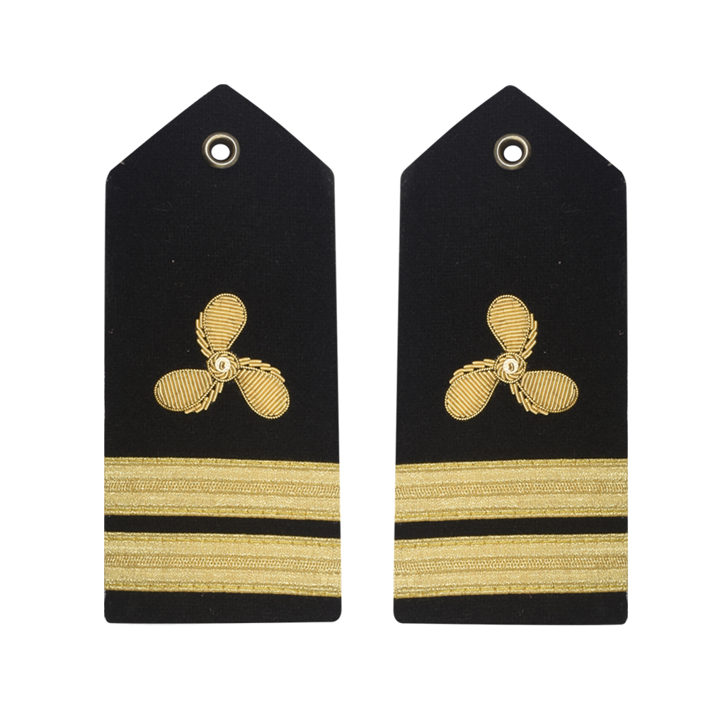 shoulder-epaulettes (135) Custom High Quality Eco-Friendly Embroidery Pilot Epaulets and Badge for Formal Security Uniform - Image 1
