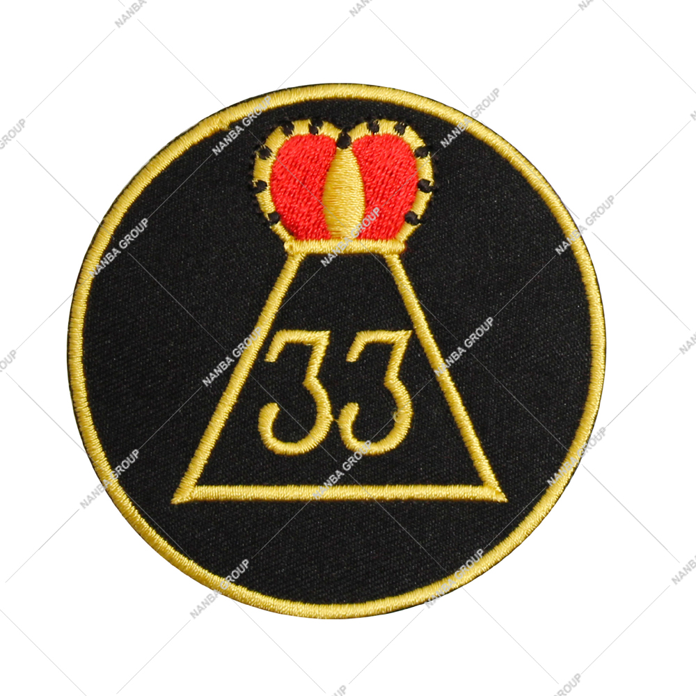 Photo-07 Scottish Rite 33rd Degree Mason embroidered patch featuring a golden crown - Image 1